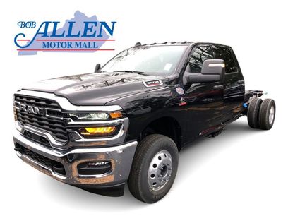 New 2026 RAM 3500 Tradesman w/ Chrome Appearance Group