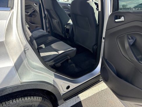 Used 2015 Ford Escape SE AWD/4WD image 11