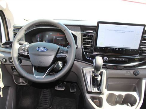 Used 2026 Ford Transit 350 XLT RWD image 21