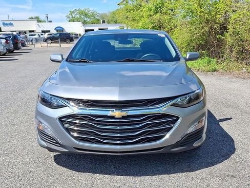 Used 2024 Chevrolet Malibu LT FWD image 2