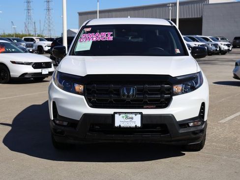Certified 2025 Honda Ridgeline Sport+ image 2