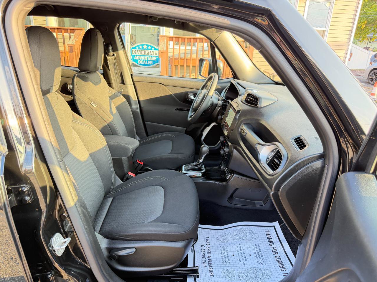 Used 2021 Jeep Renegade Latitude AWD/4WD image 41