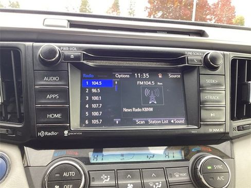 Used 2016 Toyota RAV4 XLE image 20