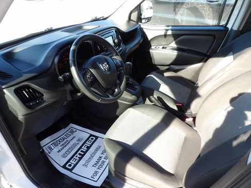 Used 2019 RAM ProMaster City Tradesman SLT image 12