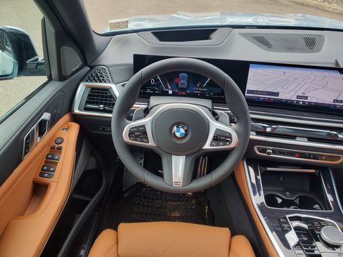New 2026 BMW X5 xDrive40i w/ M Sport Package AWD/4WD image 29