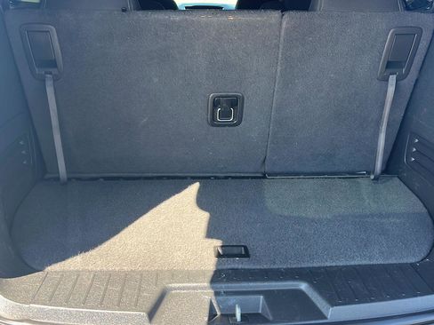 Used 2017 Chevrolet Traverse LT w/ Style and Technology Package FWD image 22