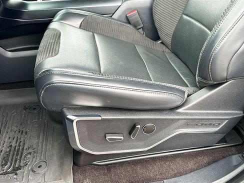 Used 2022 Ford F150 Raptor w/ Equipment Group 801A High image 17