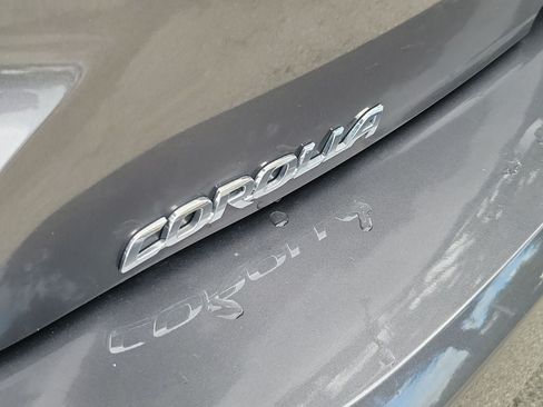 Used 2025 Toyota Corolla SE FWD image 6