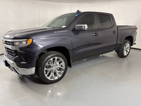 Used 2024 Chevrolet Silverado 1500 LT image 6