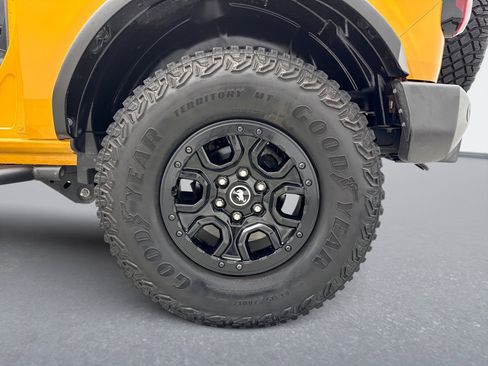 Used 2022 Ford Bronco Wildtrak AWD/4WD image 26