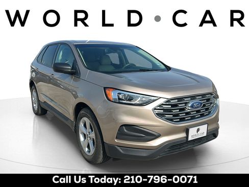 Used 2020 Ford Edge SE FWD image 1