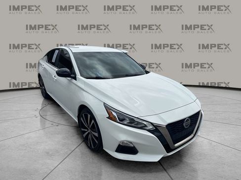 Used 2021 Nissan Altima 2.5 SR FWD image 7