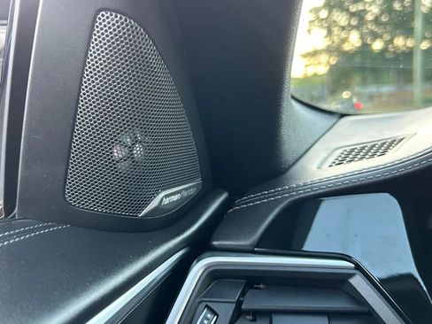 Used 2022 BMW M4 xDrive Competition AWD/4WD image 30