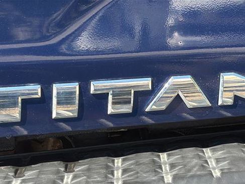 Used 2017 Nissan Titan PRO-4X AWD/4WD image 27