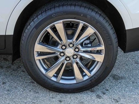 New 2026 Cadillac XT5 Premium Luxury w/ Driver Assist Package image 8