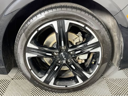 Used 2024 Kia K5 GT-Line w/ GT-Line Premium Package FWD image 30