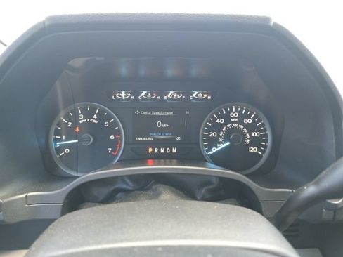 Used 2018 Ford F150 XLT w/ Equipment Group 302A Luxury AWD/4WD image 13