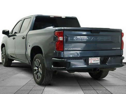 Used 2020 Chevrolet Silverado 1500 Custom w/ Custom Value Package RWD image 5