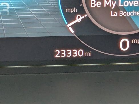 Used 2024 Volkswagen Atlas SE image 30