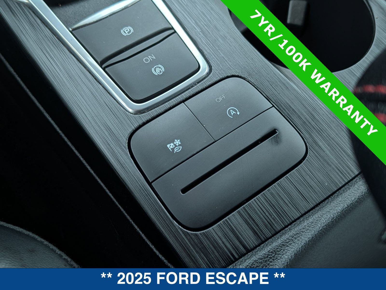 Used 2025 Ford Escape ST-Line FWD image 30