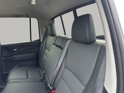 Used 2025 Honda Ridgeline RTL image 19