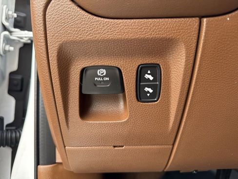 Used 2021 RAM 1500 Limited image 58