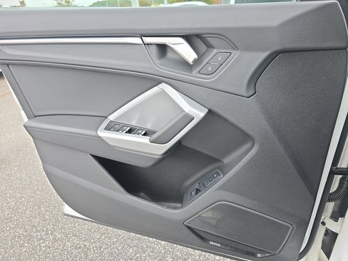 Used 2023 Audi Q3 2.0T Premium Plus w/ Premium Plus Package image 25