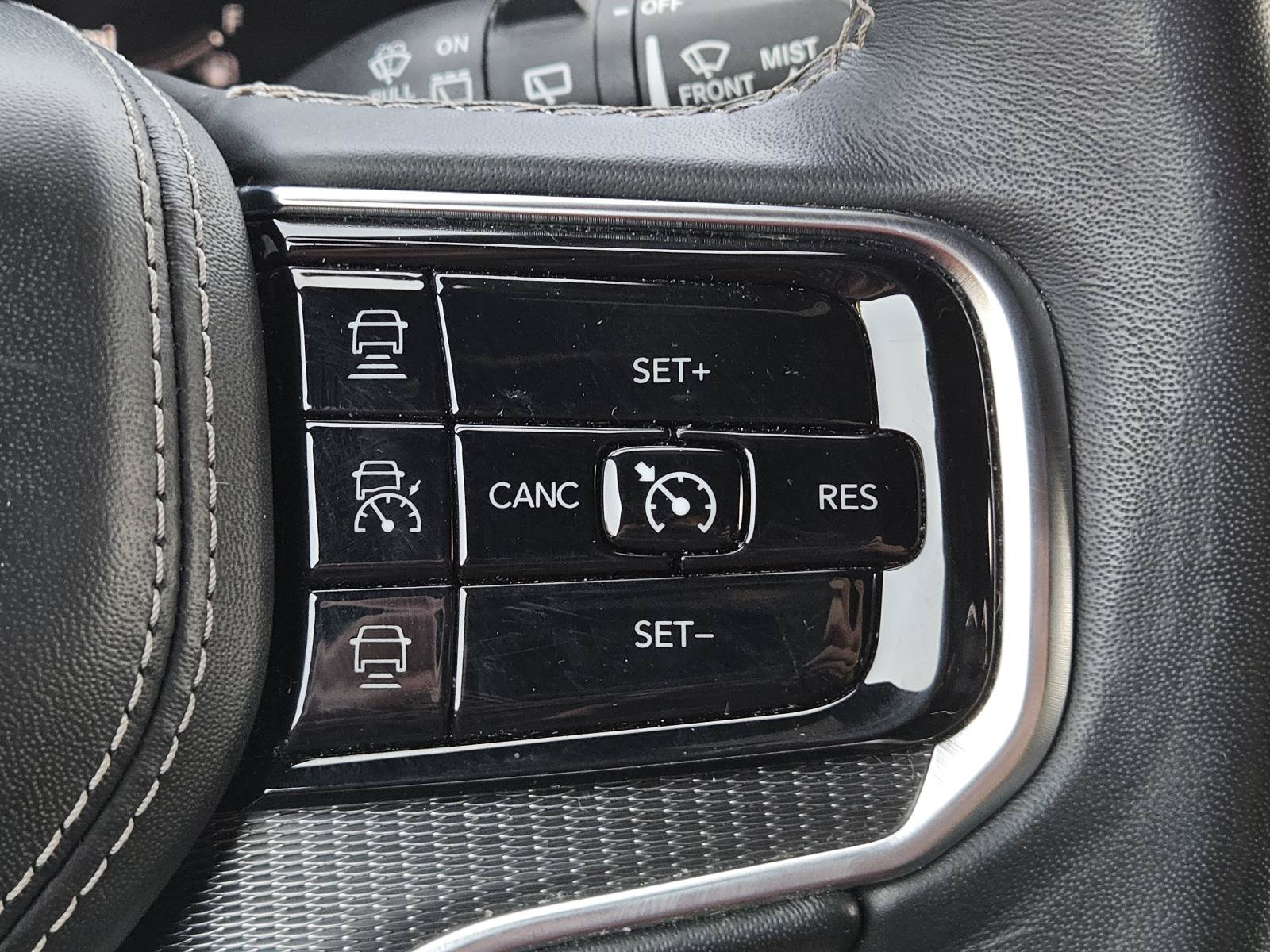 Used 2024 Jeep Grand Wagoneer L Series II w/ Quick Order Packagew 28T AWD/4WD image 21