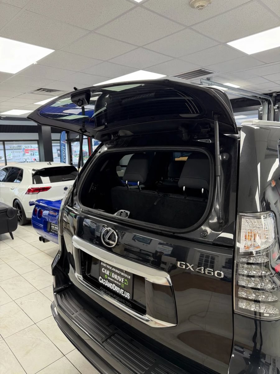 Used 2023 Lexus GX 460 Premium AWD/4WD image 7