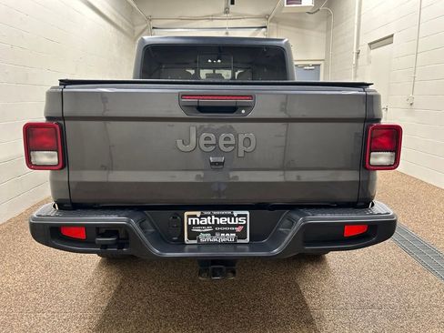 Used 2021 Jeep Gladiator Sport w/ Quick Order Package 24Q 80Th AWD/4WD image 3