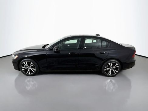 Used 2024 Volvo S60 B5 Core FWD image 4