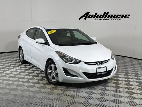 Used 2015 Hyundai Elantra SE FWD image 1