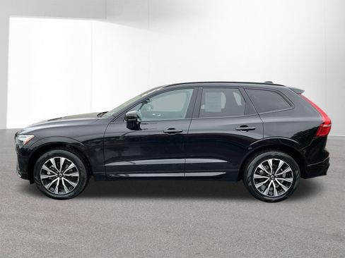 Used 2025 Volvo XC60 B5 Core AWD/4WD image 6