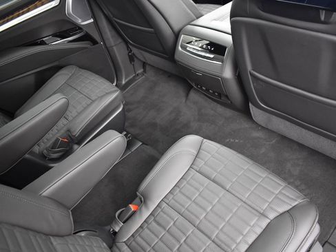Certified 2025 Cadillac Escalade Sport Platinum w/ LPO, Floor Liner Package image 41