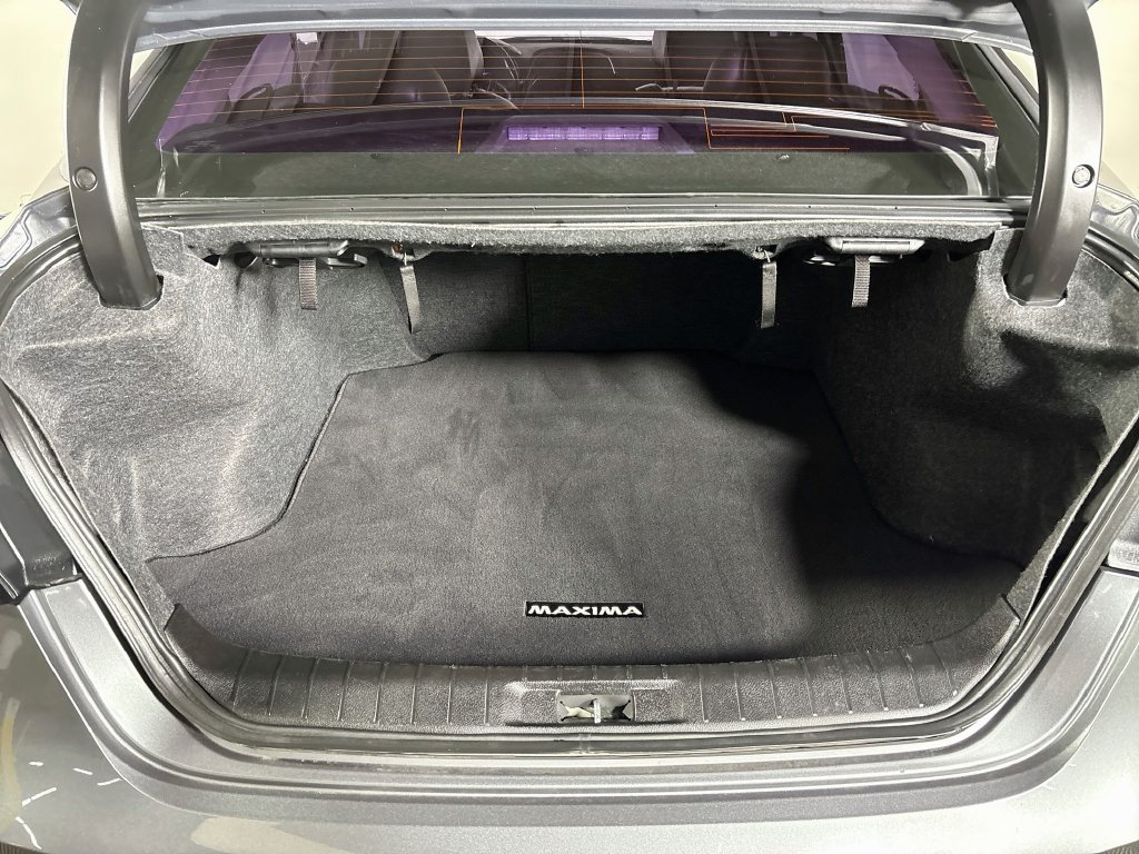 Used 2021 Nissan Maxima 3.5 SV w/ Floor Mat Group FWD image 21