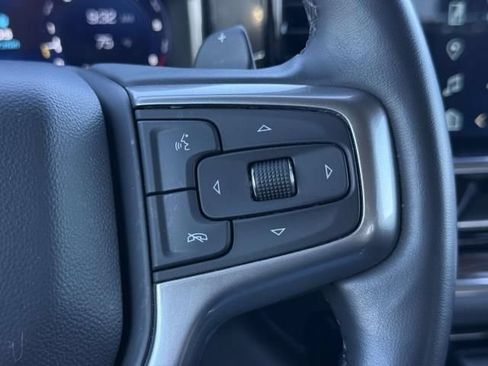 Used 2023 Chevrolet Silverado 1500 LT AWD/4WD image 21