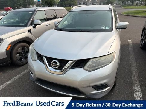 Used 2015 Nissan Rogue SV AWD/4WD image 1