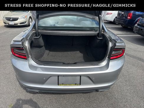 Used 2018 Dodge Charger R/T image 30