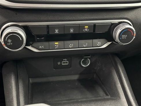 Used 2024 Nissan Altima 2.5 S image 23