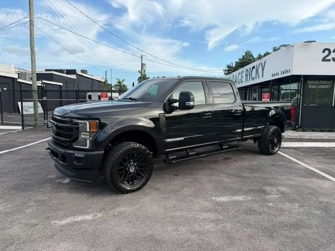 Used 2022 Ford F250 Lariat AWD/4WD image 1