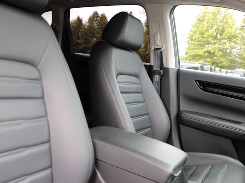 Used 2026 Honda CR-V EX-L image 11
