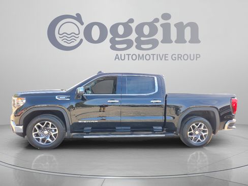 New 2026 GMC Sierra 1500 SLT w/ SLT Premium Package RWD image 7