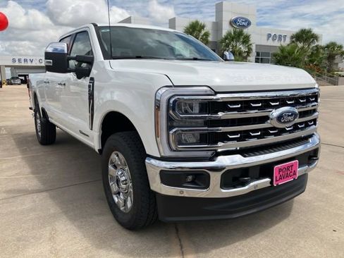 New 2025 Ford F250 Lariat w/ Lariat Ultimate Package image 2
