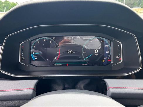 Used 2025 Volkswagen Jetta GLI Autobahn FWD image 25
