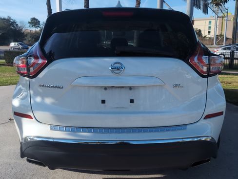 Used 2018 Nissan Murano SL image 9