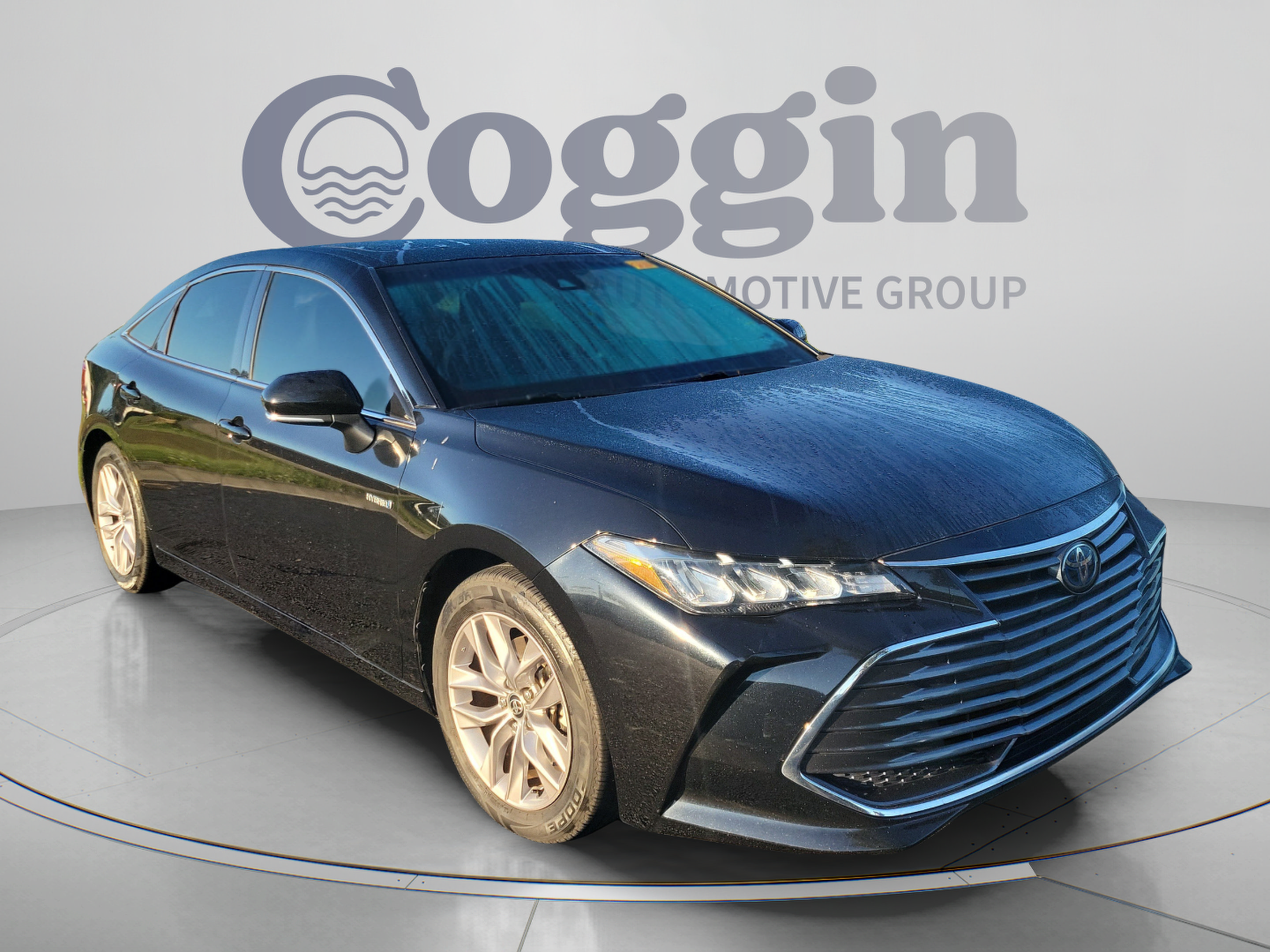Used 2021 Toyota Avalon XLE w/ Moonroof Package FWD image 10