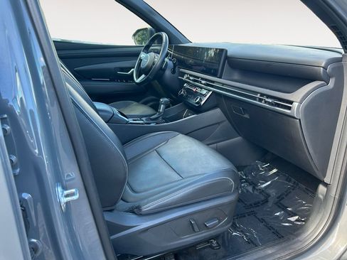 Used 2025 Hyundai Santa Cruz Limited AWD/4WD image 26