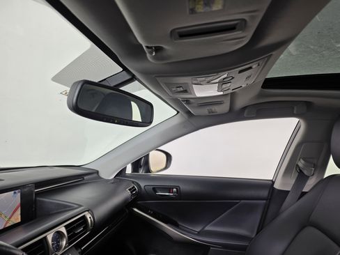 Used 2015 Lexus IS 250 w/ Navigation System Package image 12