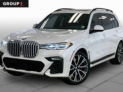 Used 2021 BMW X7 xDrive40i w/ M Sport Package AWD/4WD image 1