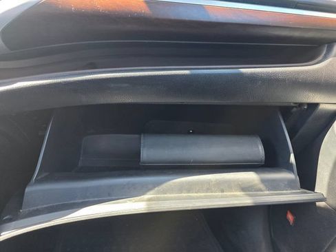 Used 2014 Toyota Highlander Limited Platinum AWD/4WD image 25
